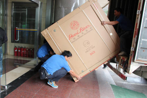 长安镇钢琴贵重工艺品无忧运